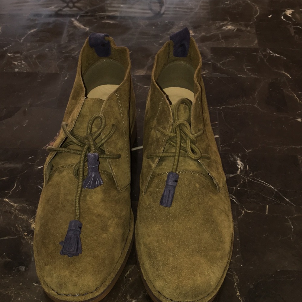 Low cut boots/